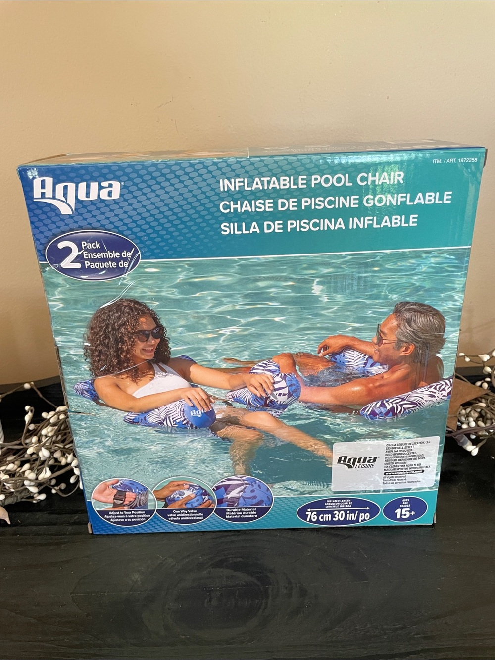 NWT Aqua 2 Pack Inflatable Pool Chairs/Floats